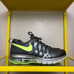 Nike Fingertrap Max Gray Shoes Men’s Size 11 - NEW